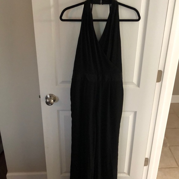 Halter jumpsuit - Picture 1 of 1